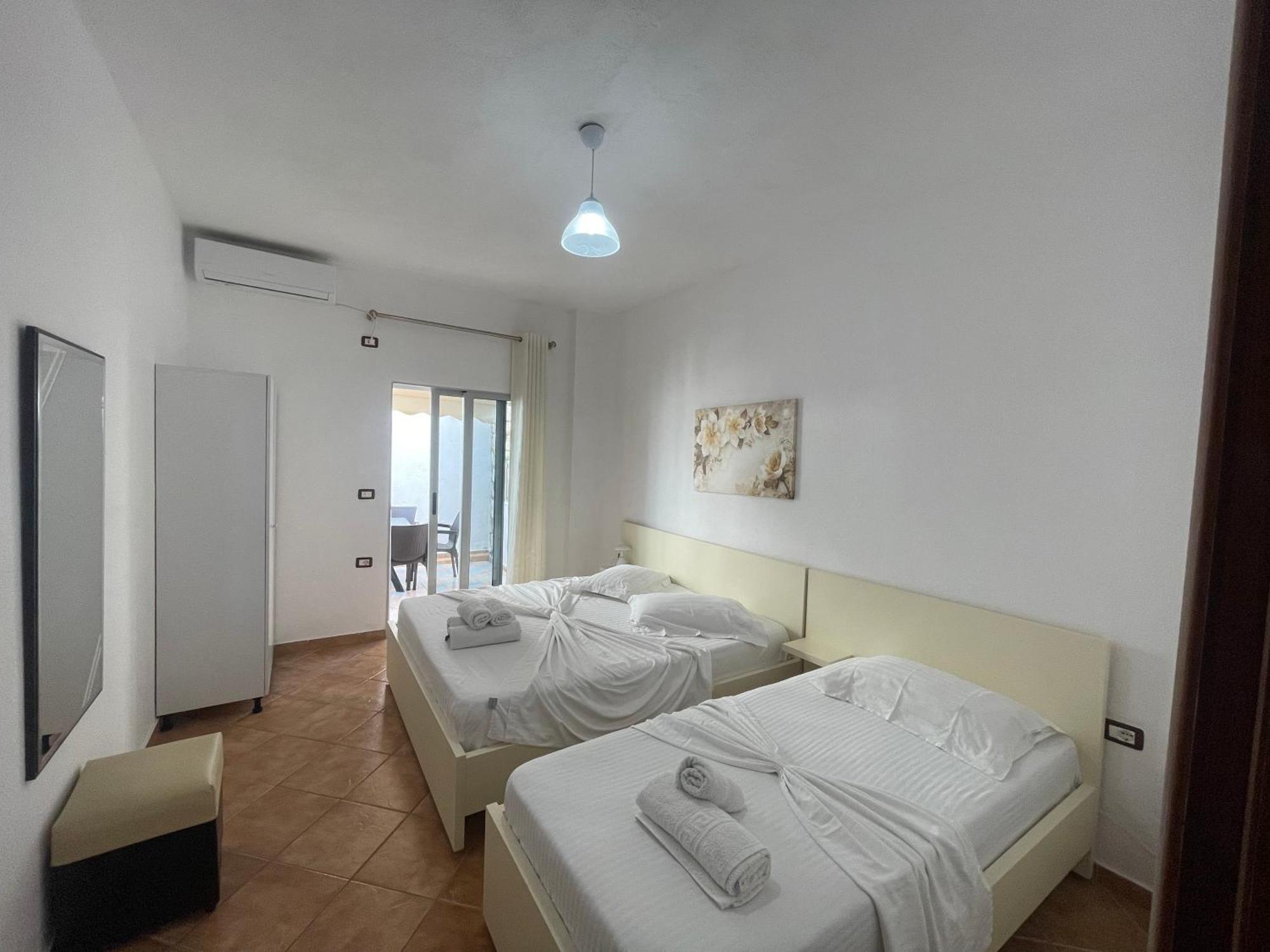 Villa Rrodhaj Σαράντα Εξωτερικό φωτογραφία